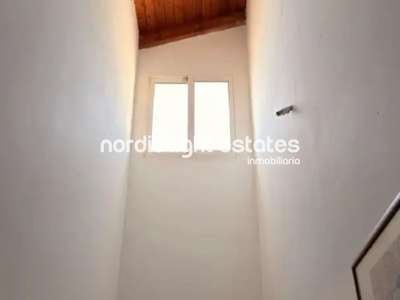 3 slaapkamer Halfvrijstaande villa te koop in Benamargosa - € 280.000 (Ref: 9970898)