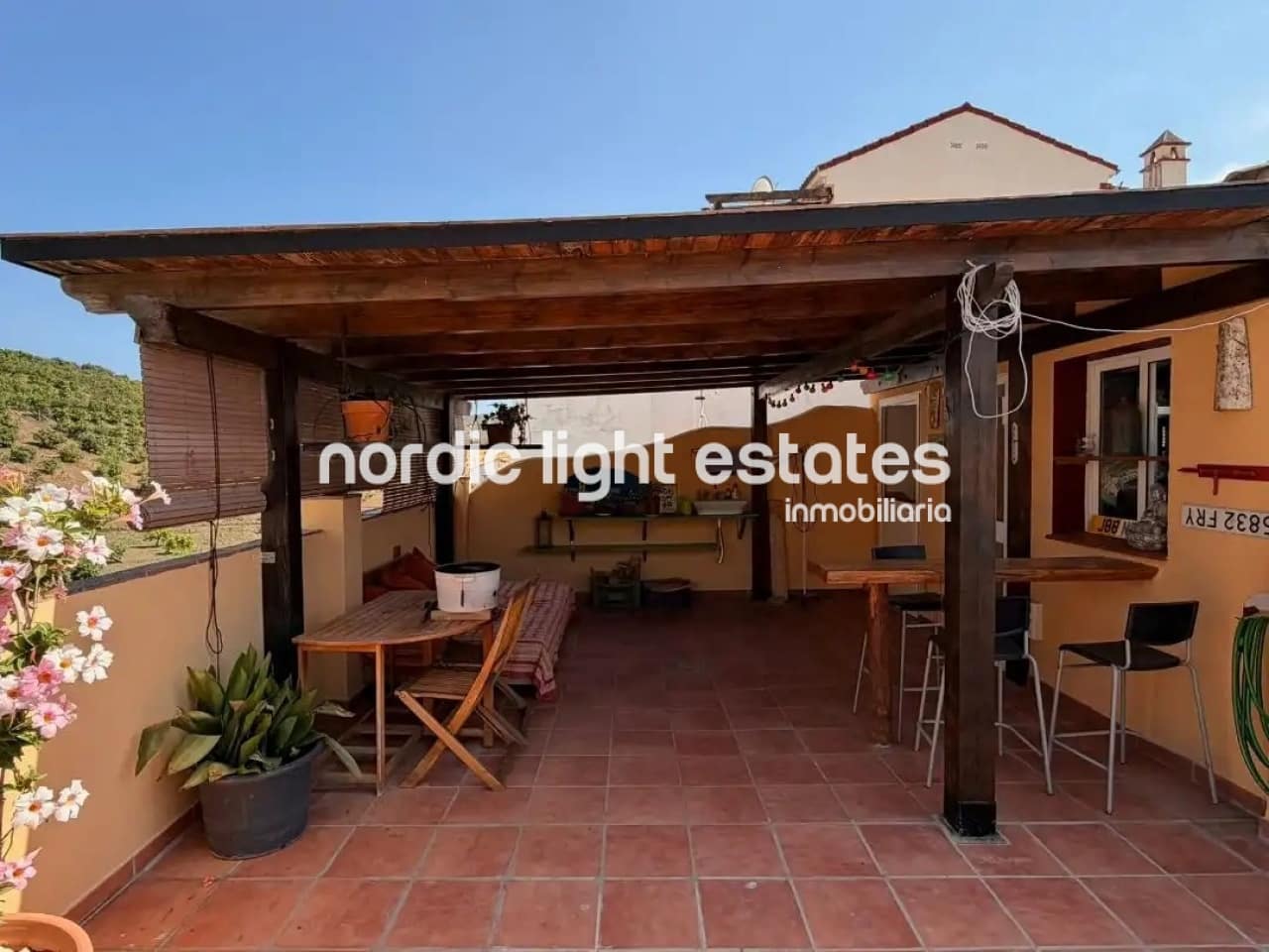 3 slaapkamer Halfvrijstaande villa te koop in Benamargosa - € 280.000 (Ref: 9970898)