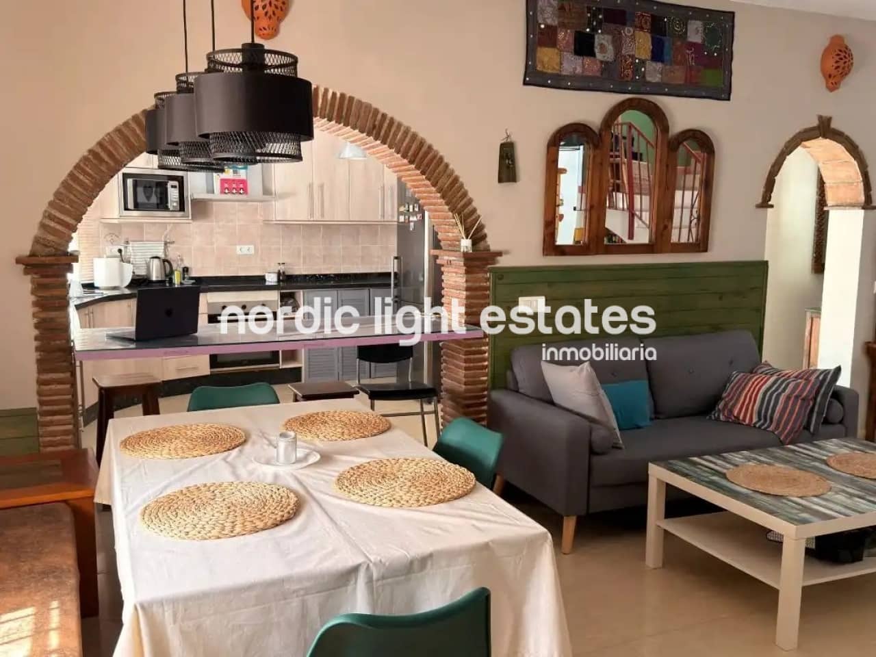 3 slaapkamer Halfvrijstaande villa te koop in Benamargosa - € 280.000 (Ref: 9970898)