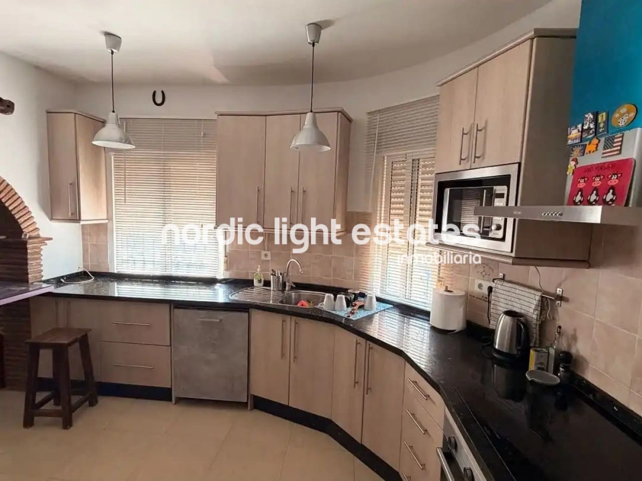 3 slaapkamer Halfvrijstaande villa te koop in Benamargosa - € 280.000 (Ref: 9970898)