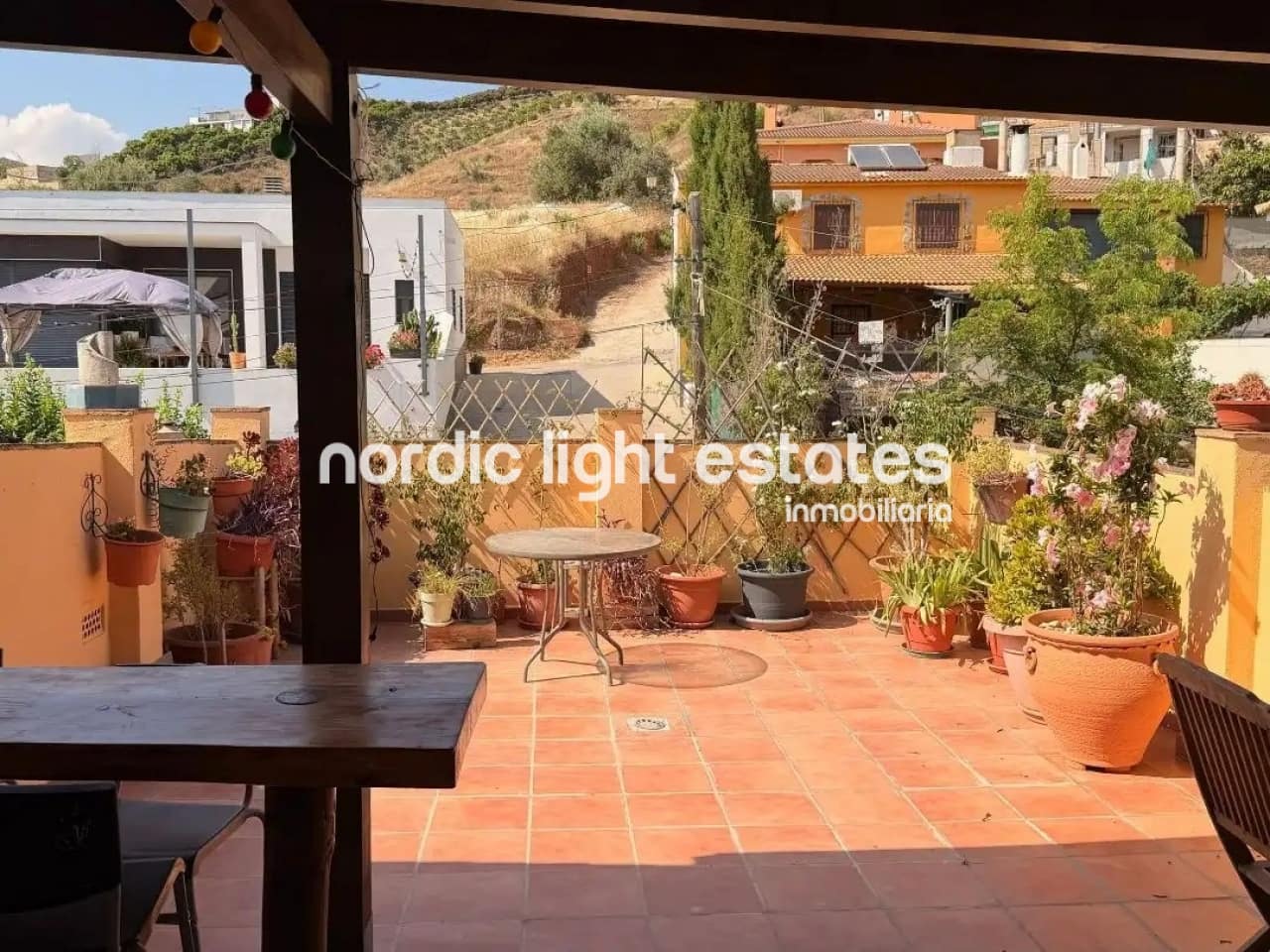 3 slaapkamer Halfvrijstaande villa te koop in Benamargosa - € 280.000 (Ref: 9970898)