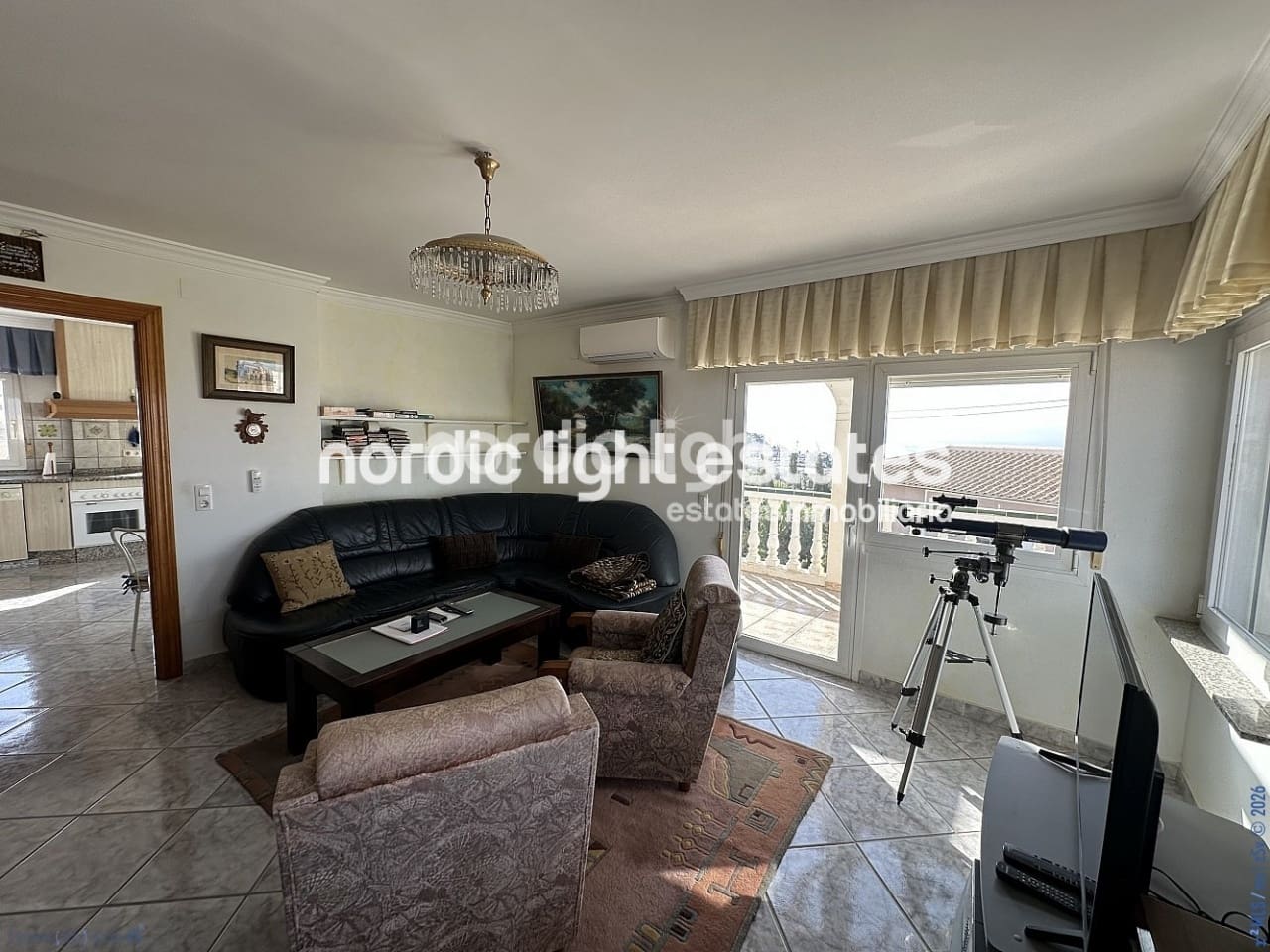 Chalet de 4 habitaciones en Algarrobo Costa en venta con piscina garaje - 585.000 € (Ref: 9989396)
