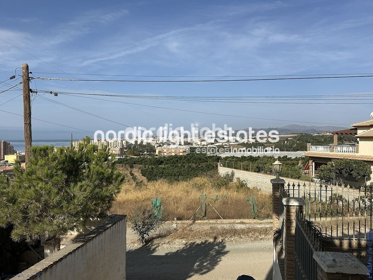 Chalet de 4 habitaciones en Algarrobo Costa en venta con piscina garaje - 585.000 € (Ref: 9989396)