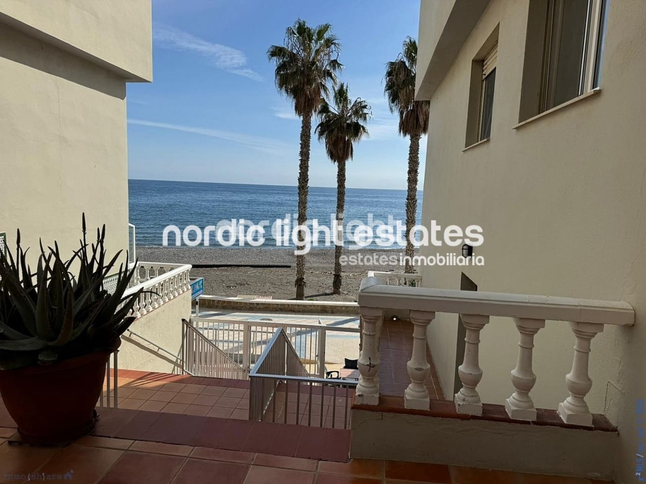 Apartamento de 2 habitaciones en Algarrobo Costa en venta - 278.000 € (Ref: 9989760)