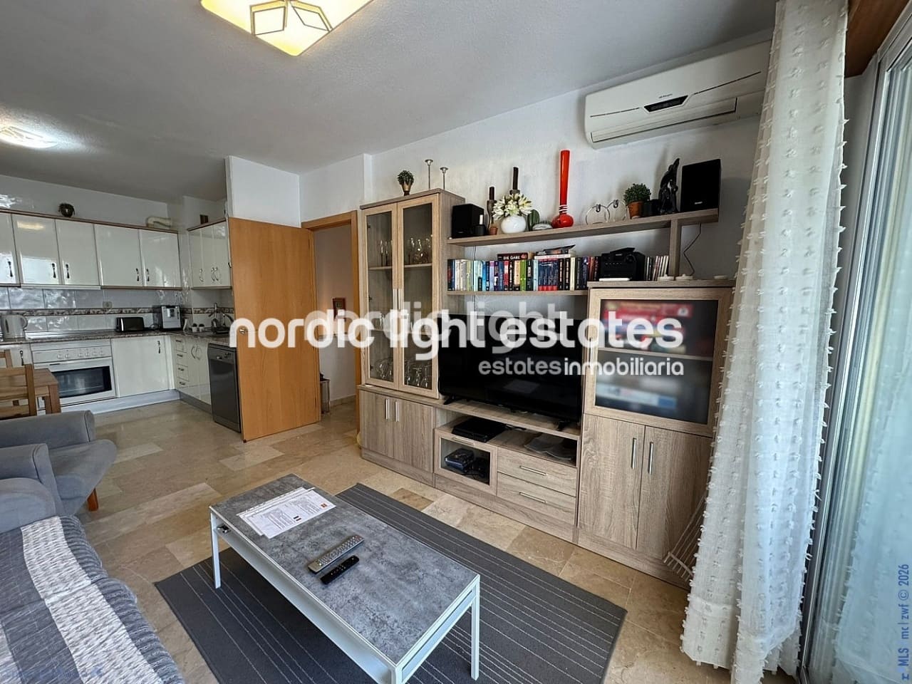 Apartamento de 2 habitaciones en Algarrobo Costa en venta - 278.000 € (Ref: 9989760)