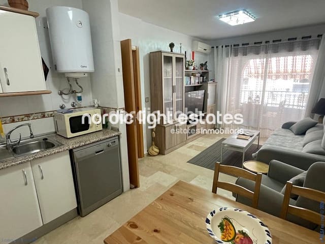 Apartamento de 2 habitaciones en Algarrobo Costa, Algarrobo en venta - 278.000 € (Ref: 9989760)