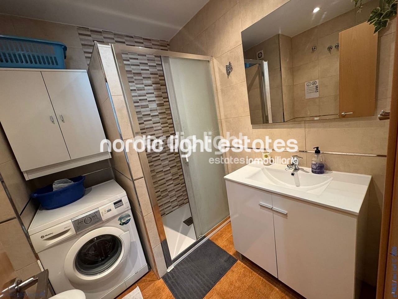 Apartamento de 2 habitaciones en Algarrobo Costa en venta - 278.000 € (Ref: 9989760)