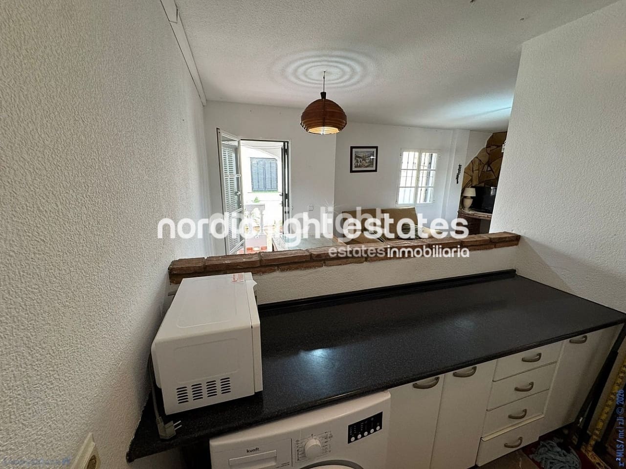 1 soverom Leilighet til salgs i Mezquitilla - € 199 995 (Ref: 9991542)
