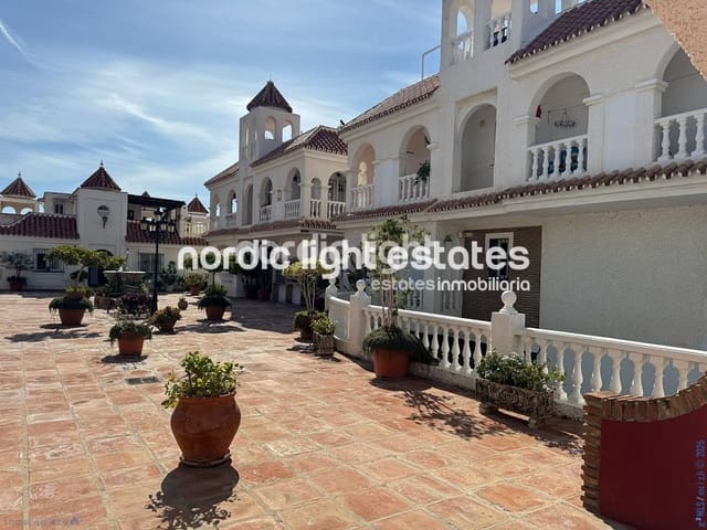 1 soverom Leilighet til salgs i Mezquitilla, Vélez-Málaga - € 199 995 (Ref: 9991542)