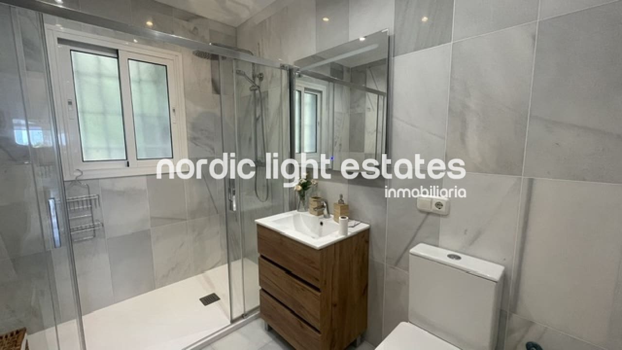 4 slaapkamer Villa te koop in Nerja met zwembad - € 850.000 (Ref: 9997667)