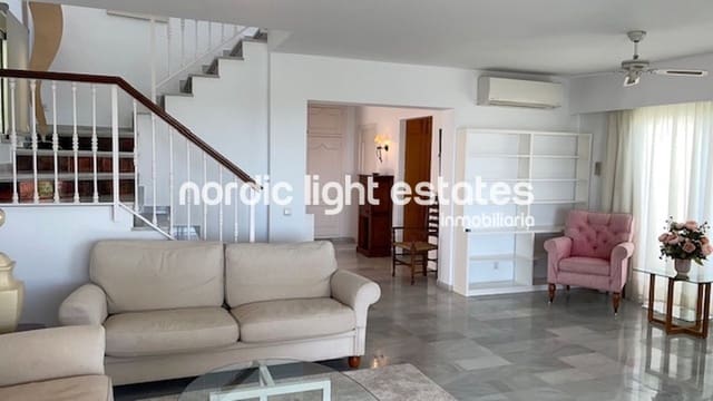 4 sypialnia Willa na sprzedaż w Nerja z basenem - 850 000 € (Ref: 9997667)