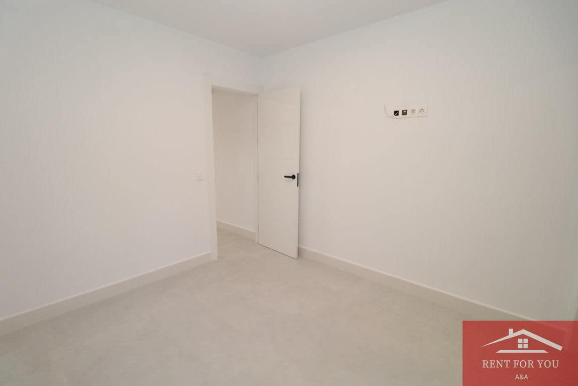 1 quarto Apartamento para arrendar em Alhaurin el Grande com garagem - 900 € (Ref: 10019847)