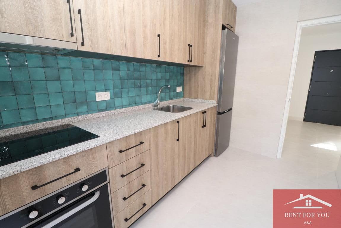 1 quarto Apartamento para arrendar em Alhaurin el Grande com garagem - 900 € (Ref: 10019847)