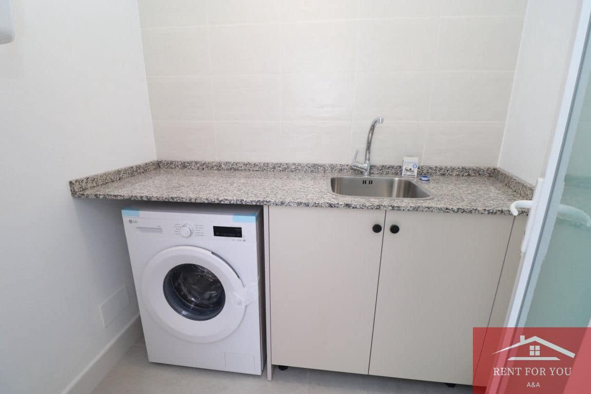 1 quarto Apartamento para arrendar em Alhaurin el Grande com garagem - 900 € (Ref: 10019847)