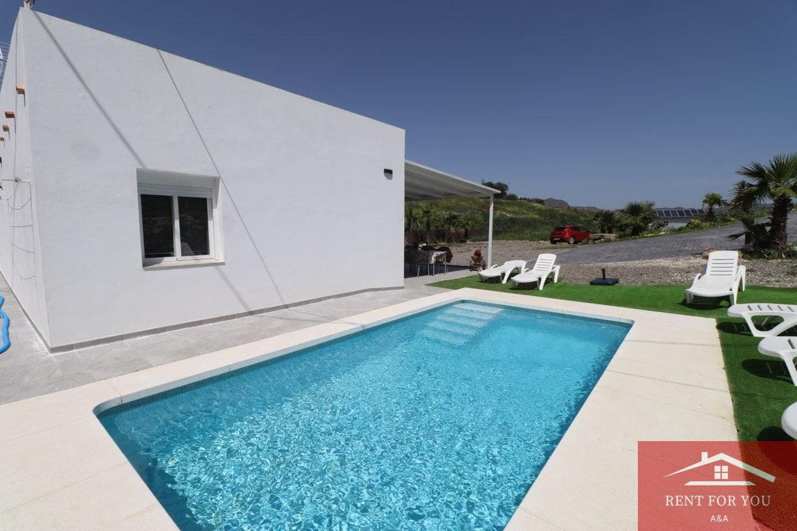 2 sovrum Villa att hyra i Cartama med pool - 1 250 € (Ref: 10019848)