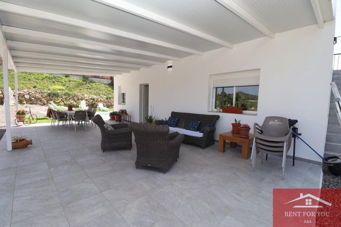 2 sovrum Villa att hyra i Cartama med pool - 1 250 € (Ref: 10019848)