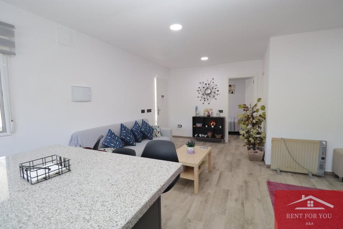 2 sovrum Villa att hyra i Cartama med pool - 1 250 € (Ref: 10019848)