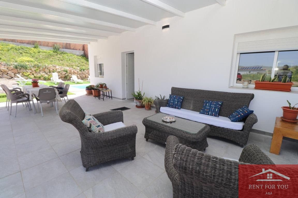 2 sovrum Villa att hyra i Cartama med pool - 1 250 € (Ref: 10019848)
