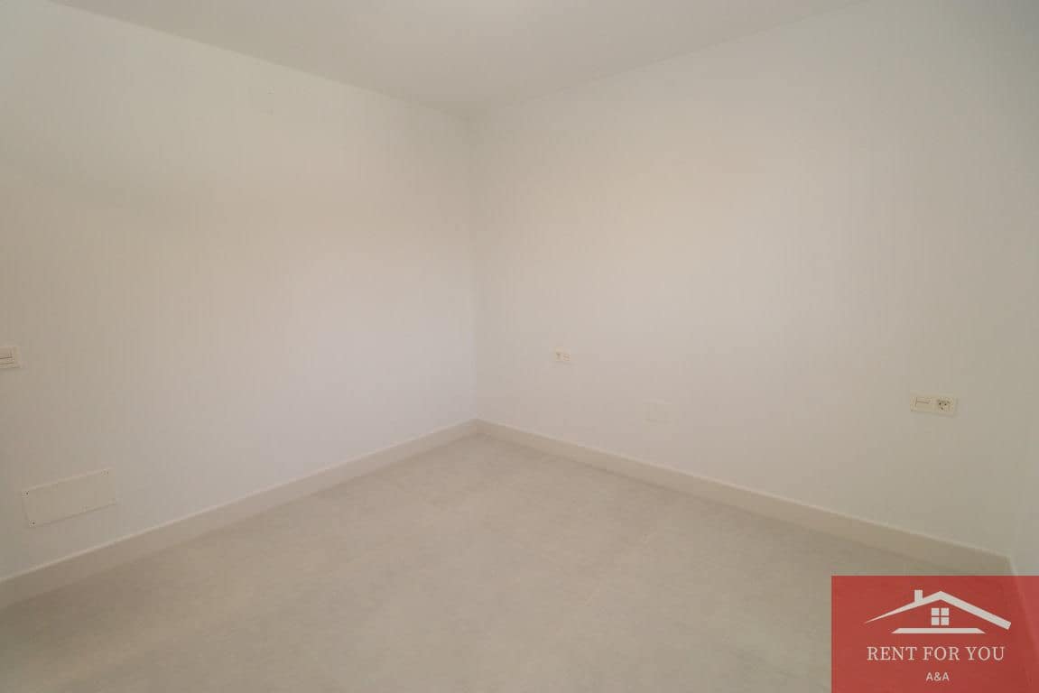 1 quarto Apartamento para arrendar em Alhaurin el Grande com garagem - 900 € (Ref: 10019925)