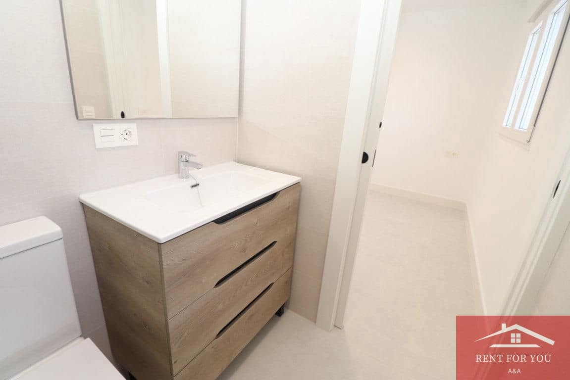 1 quarto Apartamento para arrendar em Alhaurin el Grande com garagem - 900 € (Ref: 10019925)