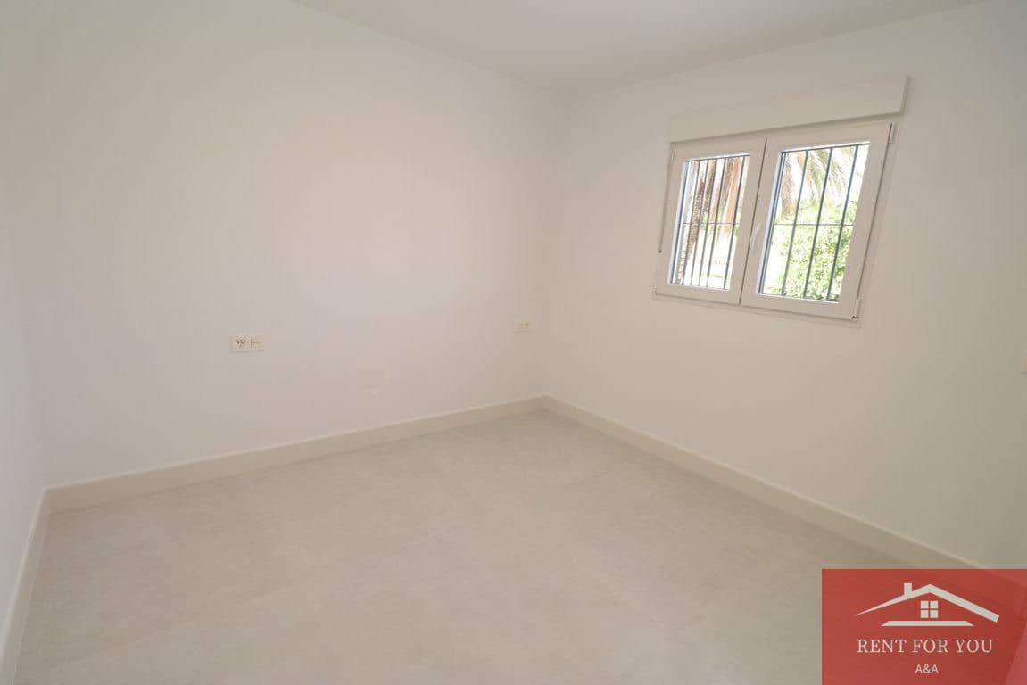 1 quarto Apartamento para arrendar em Alhaurin el Grande com garagem - 900 € (Ref: 10019925)