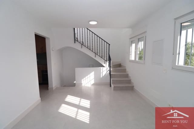 1 quarto Apartamento para arrendar em Alhaurín el Grande com garagem - 900 € (Ref: 10019925)