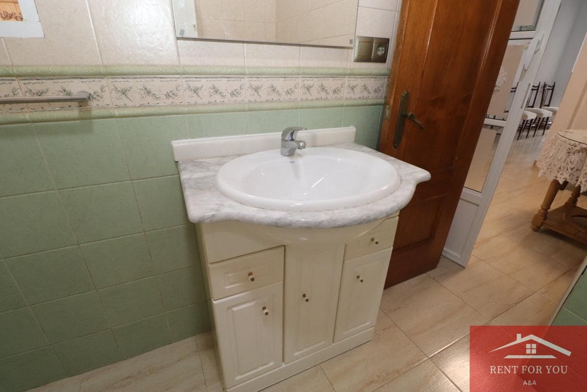 1 makuuhuone Huvila vuokrattavana paikassa Alhaurin el Grande - 750 € (Ref: 10040185)