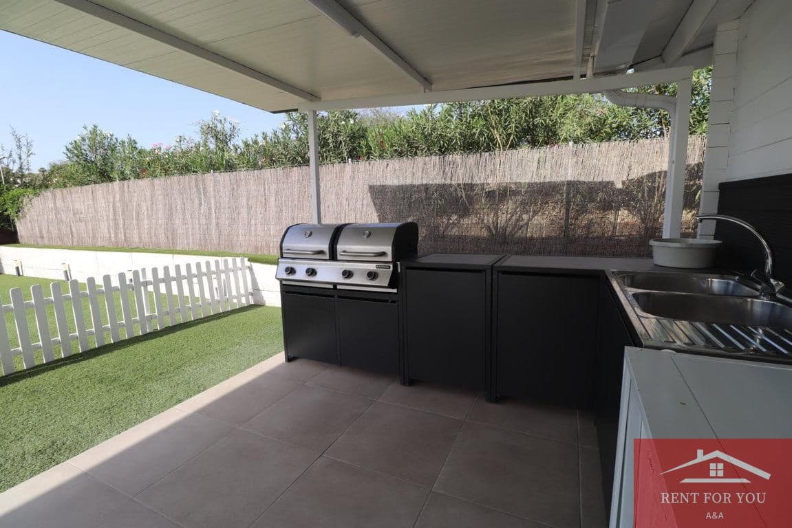 Villa/Maison de 3 chambres à louer à Alhaurin el Grande avec piscine garage - 1 500 € (Ref: 10040257)