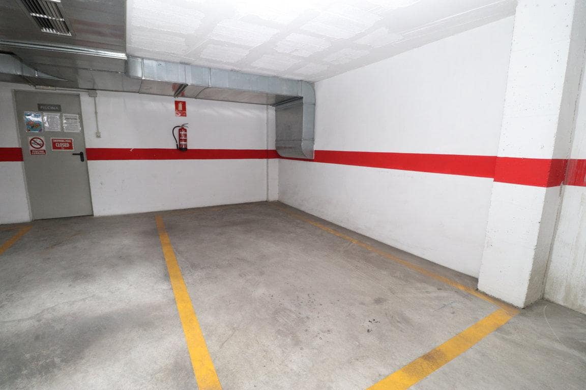 3 quarto Apartamento para arrendar em Alhaurin el Grande com garagem - 950 € (Ref: 10040258)