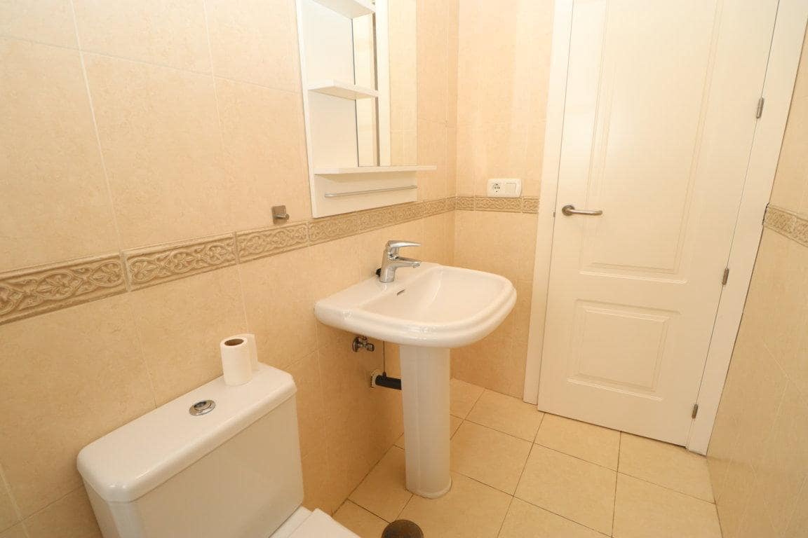 3 quarto Apartamento para arrendar em Alhaurin el Grande com garagem - 950 € (Ref: 10040258)