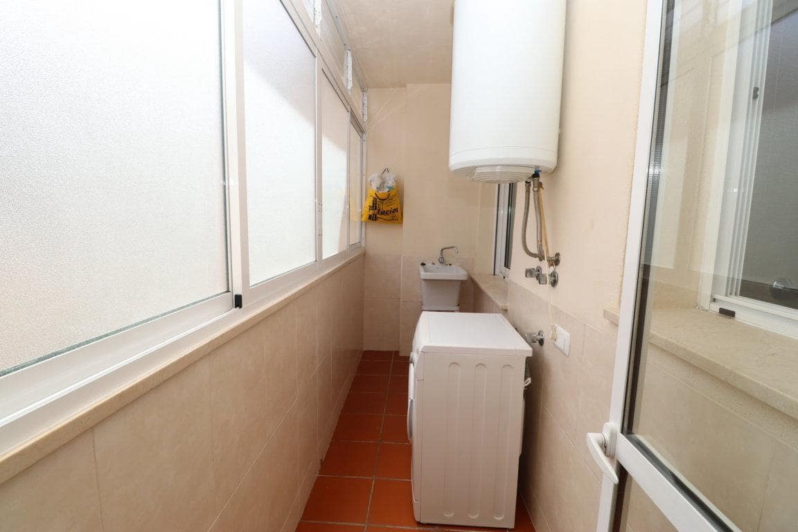 3 quarto Apartamento para arrendar em Alhaurin el Grande com garagem - 950 € (Ref: 10040258)