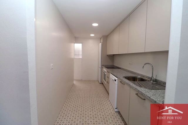 4 sovrum Lägenhet att hyra i Coín med garage - 950 € (Ref: 10045777)