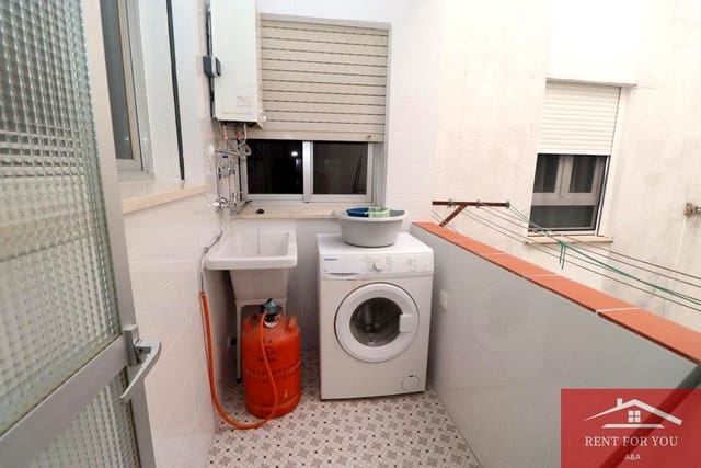 4 sovrum Lägenhet att hyra i Coín med garage - 950 € (Ref: 10045777)