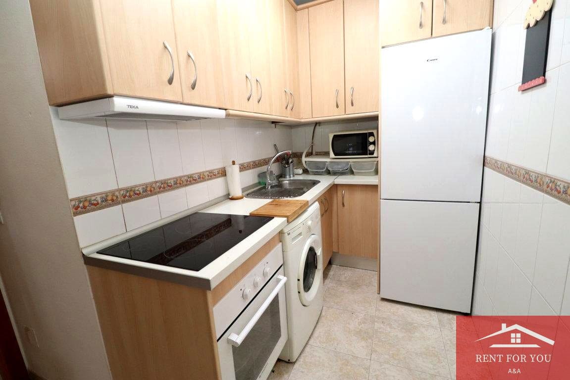 3 bedroom Flat for rent in Coin - € 800 (Ref: 10048239)