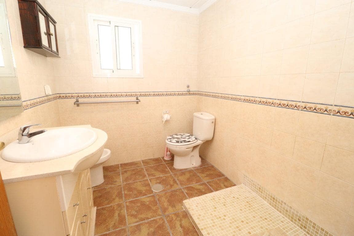 3 bedroom Villa for rent in Alhaurin el Grande with pool garage - € 1,400 (Ref: 10085311)