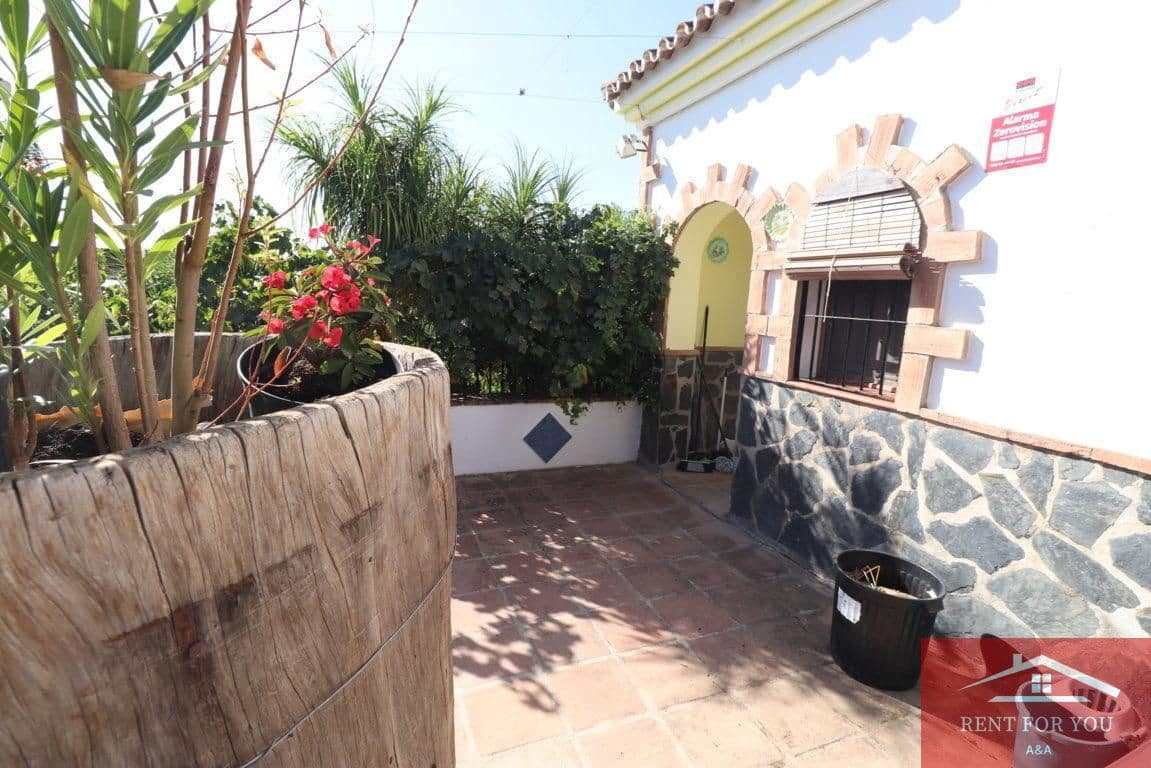 3 quarto Moradia para arrendar em Alozaina com piscina - 1 800 € (Ref: 10086760)
