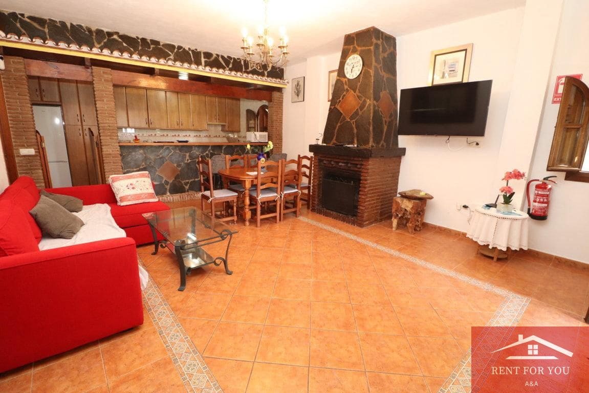 3 quarto Moradia para arrendar em Alozaina com piscina - 1 800 € (Ref: 10086760)