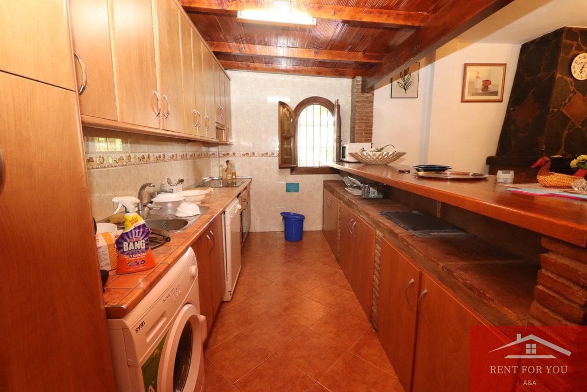 3 quarto Moradia para arrendar em Alozaina com piscina - 1 800 € (Ref: 10086760)
