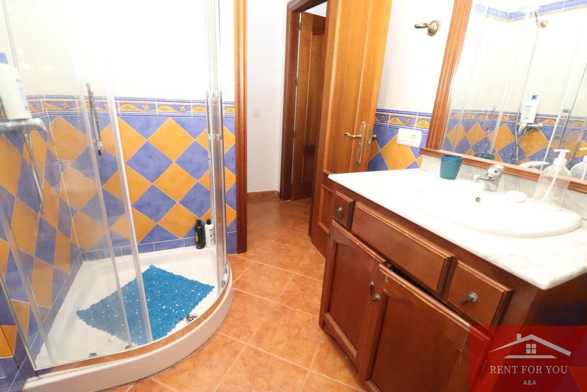 3 quarto Moradia para arrendar em Alozaina com piscina - 1 800 € (Ref: 10086760)