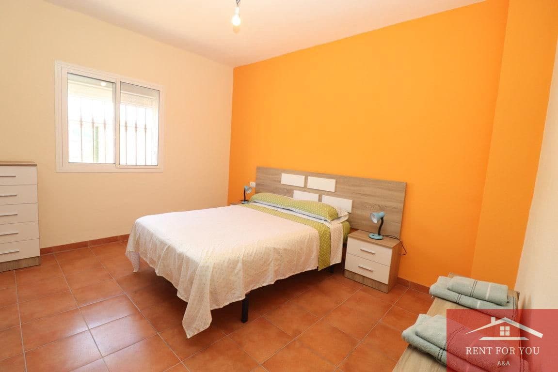 3 soverom Villa til leie i Estacion de Cartama med svømmebasseng - € 1 200 (Ref: 10098627)