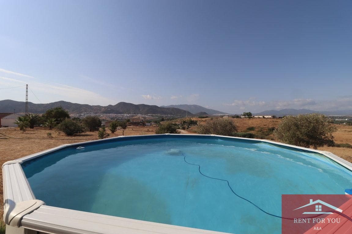 3 soverom Villa til leie i Estacion de Cartama med svømmebasseng - € 1 200 (Ref: 10098627)