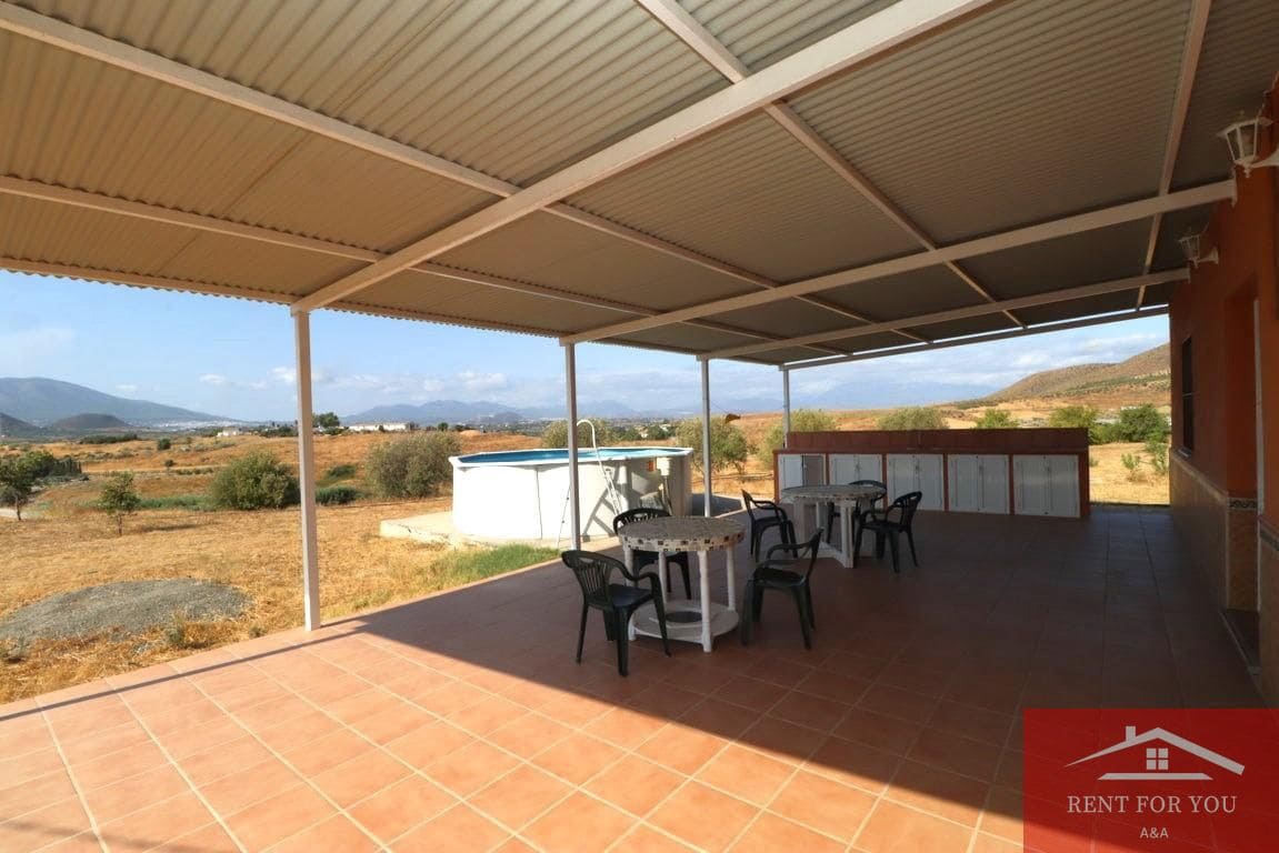 3 soverom Villa til leie i Estacion de Cartama med svømmebasseng - € 1 200 (Ref: 10098627)