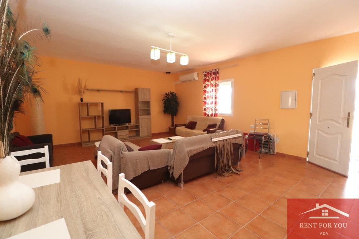 3 soverom Villa til leie i Estacion de Cartama med svømmebasseng - € 1 200 (Ref: 10098627)