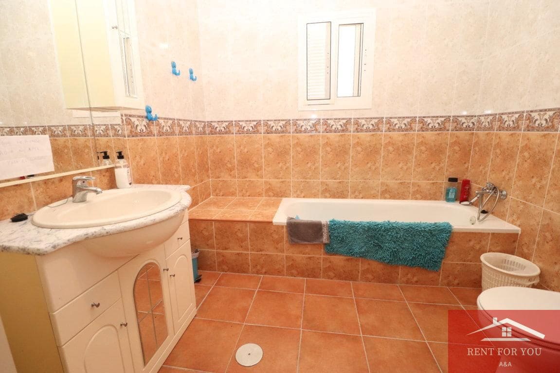 3 soverom Villa til leie i Estacion de Cartama med svømmebasseng - € 1 200 (Ref: 10098627)