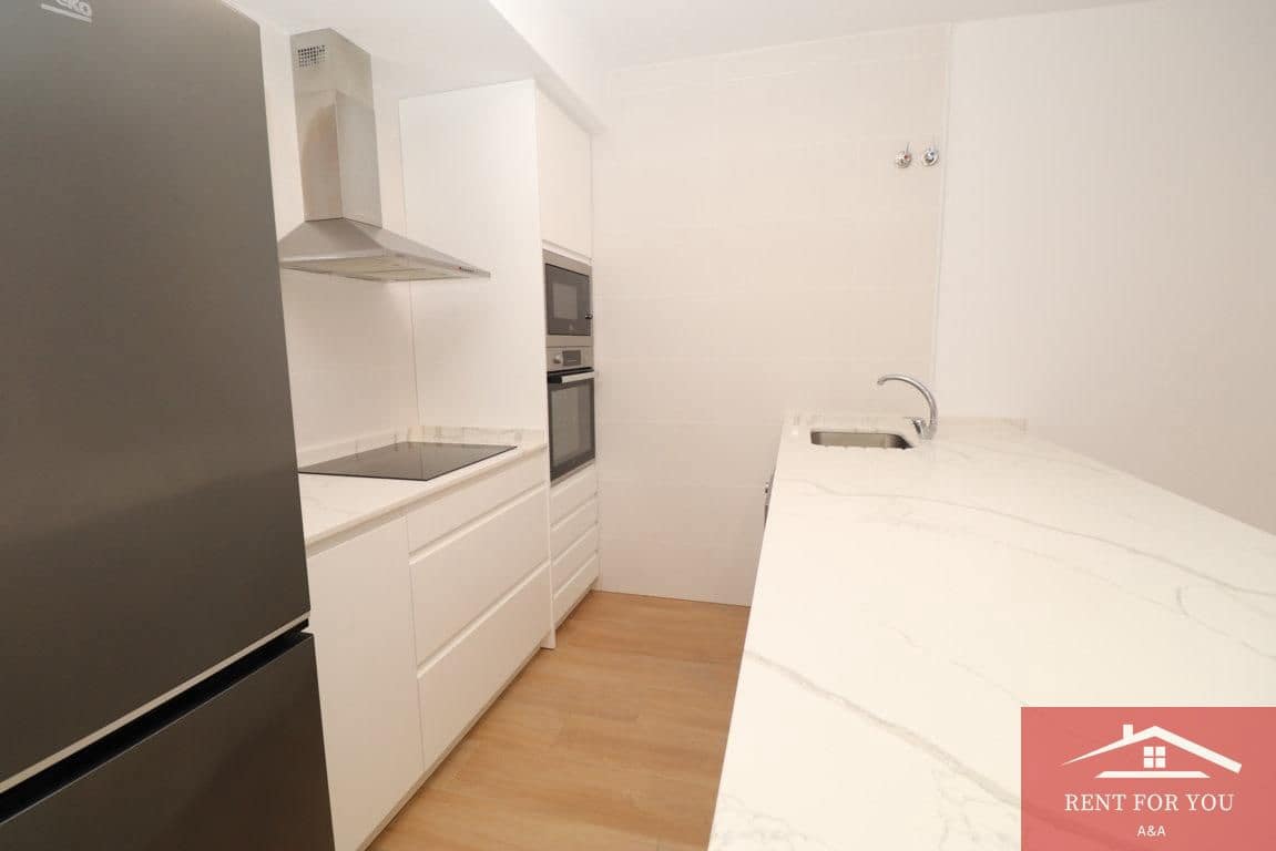 3 soverom Leilighet til leie i Cartama med garasje - € 1 000 (Ref: 10099428)