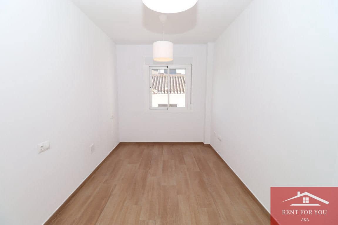 3 soverom Leilighet til leie i Cartama med garasje - € 1 000 (Ref: 10099428)