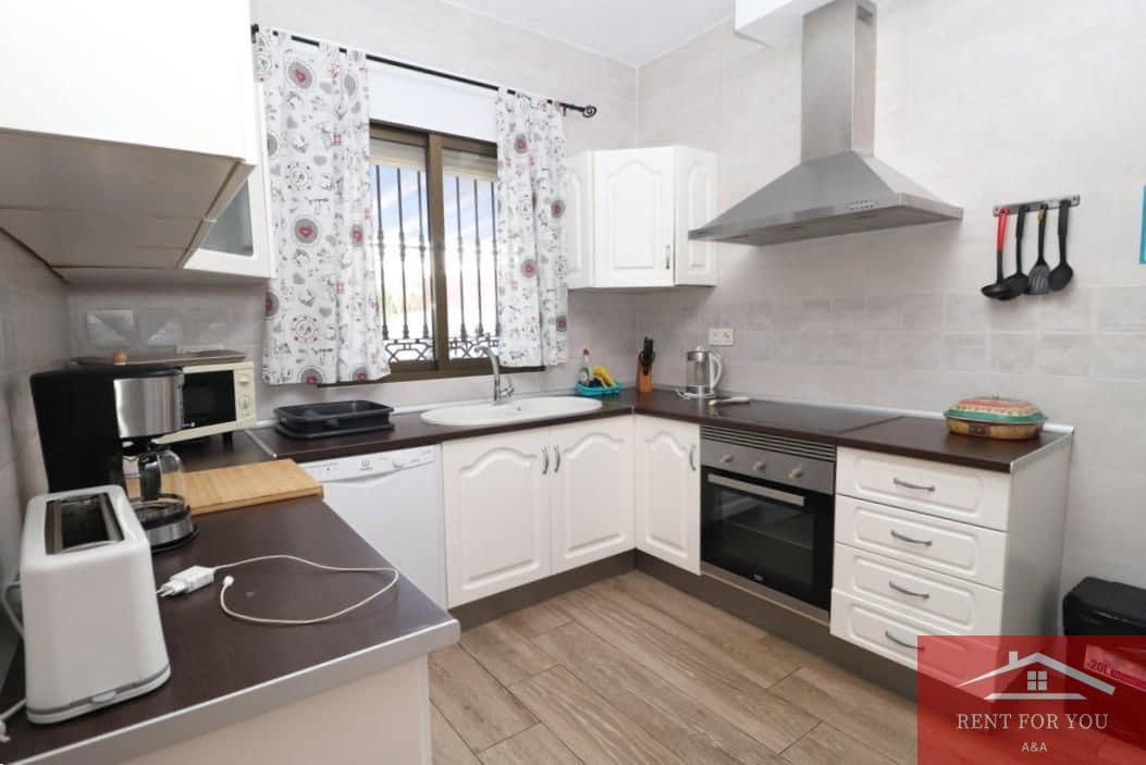 3 Zimmer Villa zu vermieten in Alhaurin el Grande mit Pool Garage - 2.500 € (Ref: 10099485)