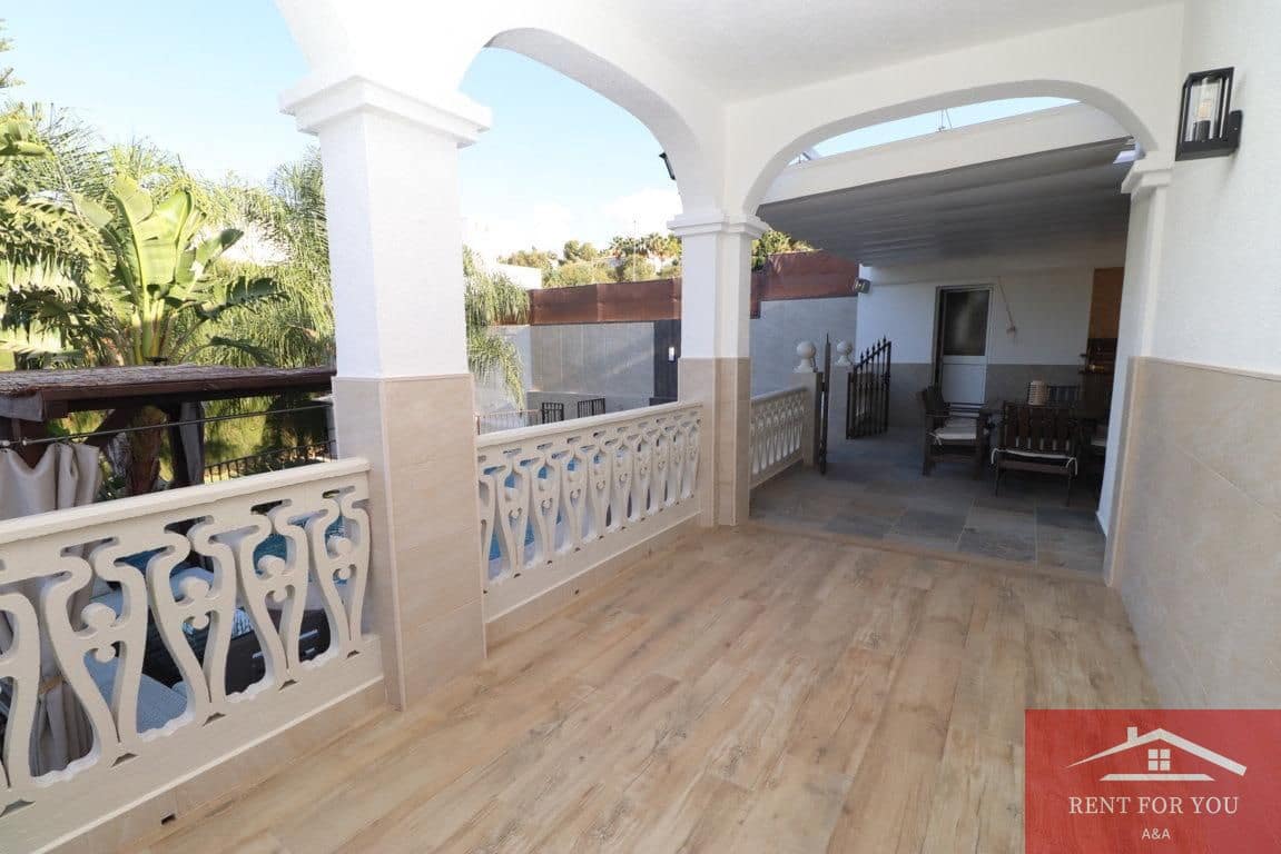 3 Zimmer Villa zu vermieten in Alhaurin el Grande mit Pool Garage - 2.500 € (Ref: 10099485)