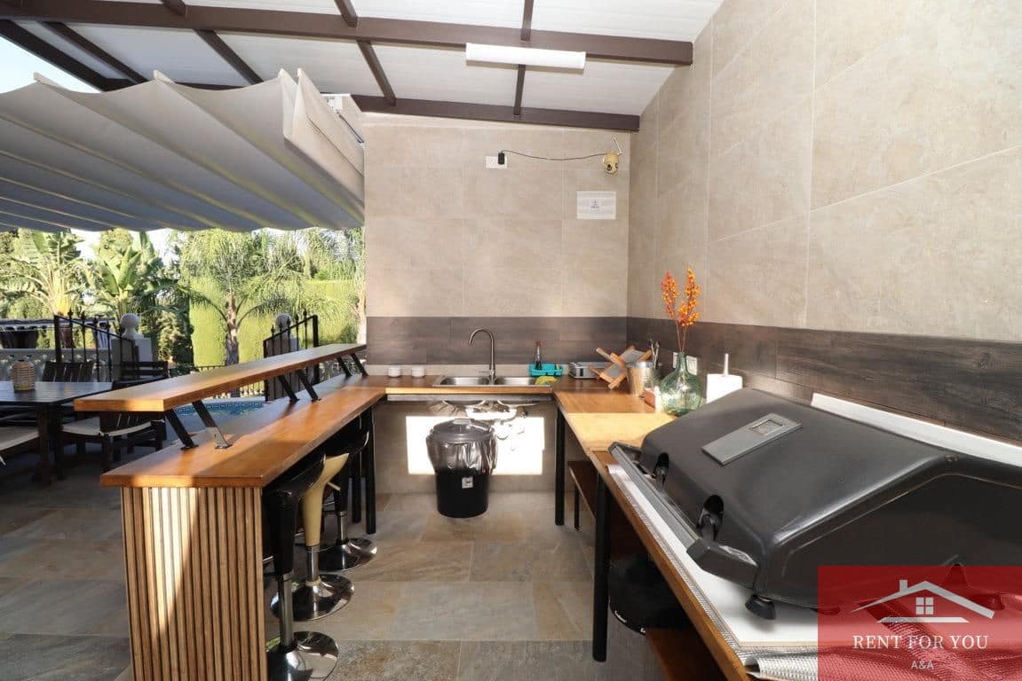 3 Zimmer Villa zu vermieten in Alhaurin el Grande mit Pool Garage - 2.500 € (Ref: 10099485)