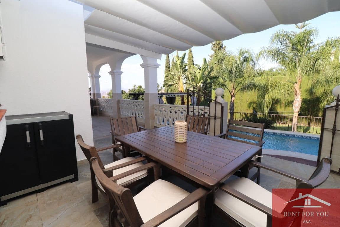 3 Zimmer Villa zu vermieten in Alhaurin el Grande mit Pool Garage - 2.500 € (Ref: 10099485)